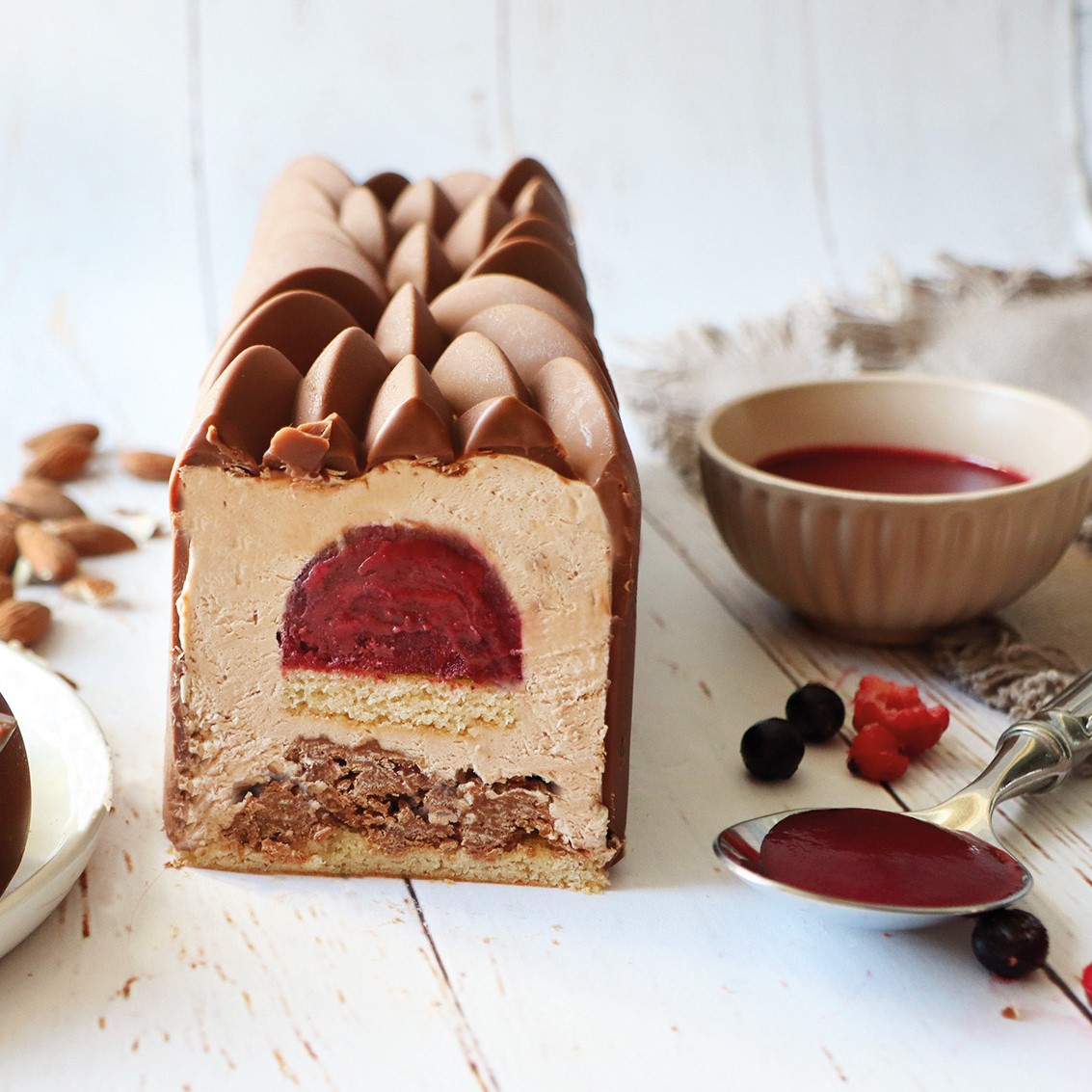 Bûche chocolat fruits rouges